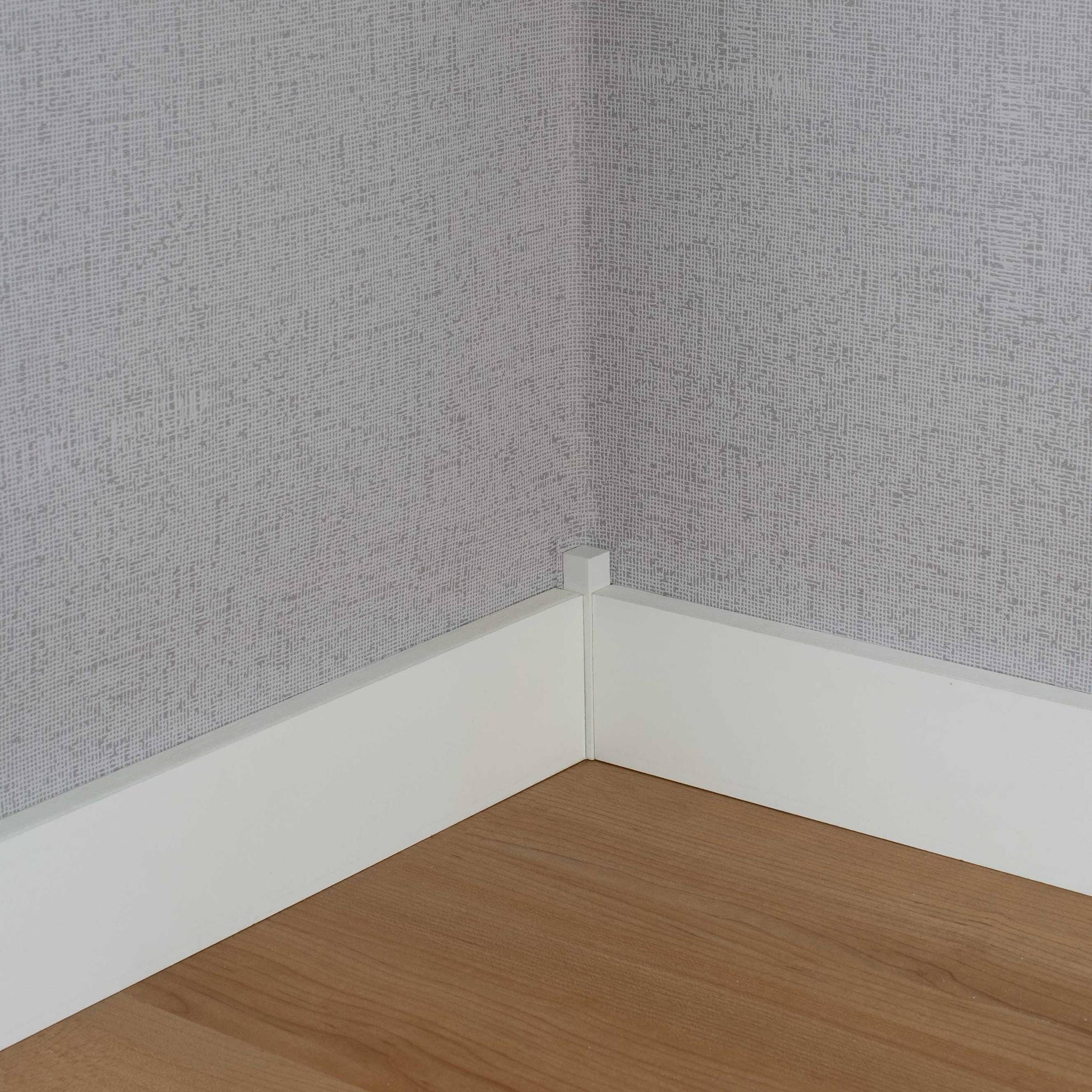PROVISTON Plinthe 15 x 80 x 2440 mm MDF Hydro Prépeint Plinthe carré lot de 5 - 8