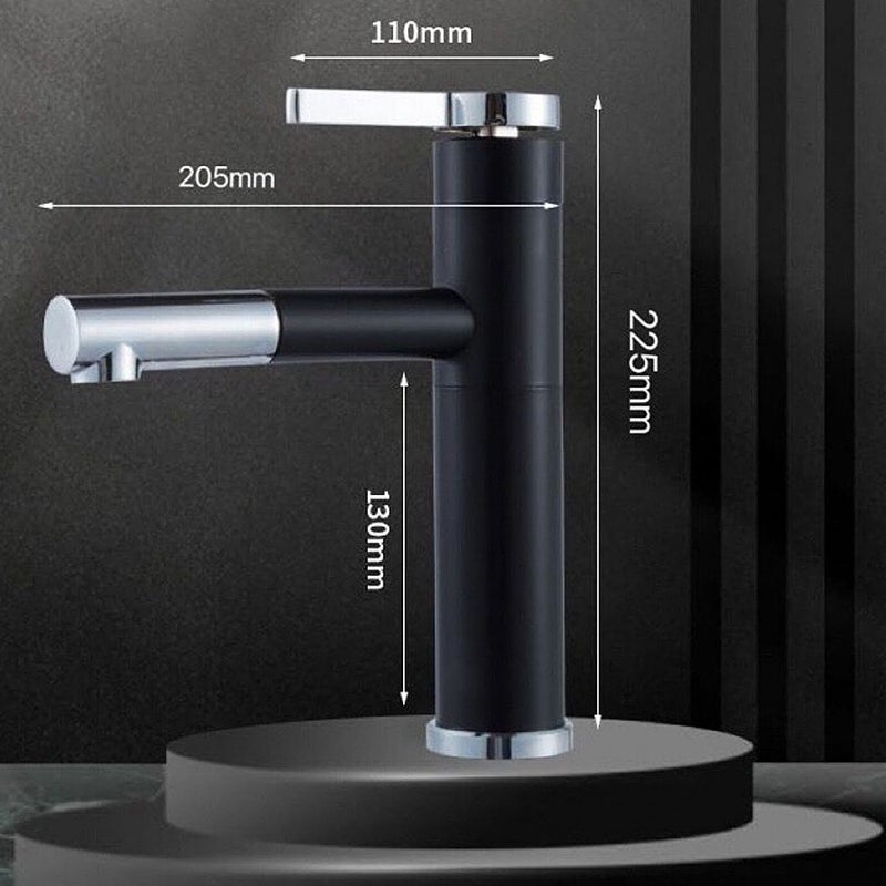 Czarny kran kuchenny z wyciąganą, obrotową o 360° wylewką, jednouchwytowa bateria zlewozmywakowa z dyszą wodną.