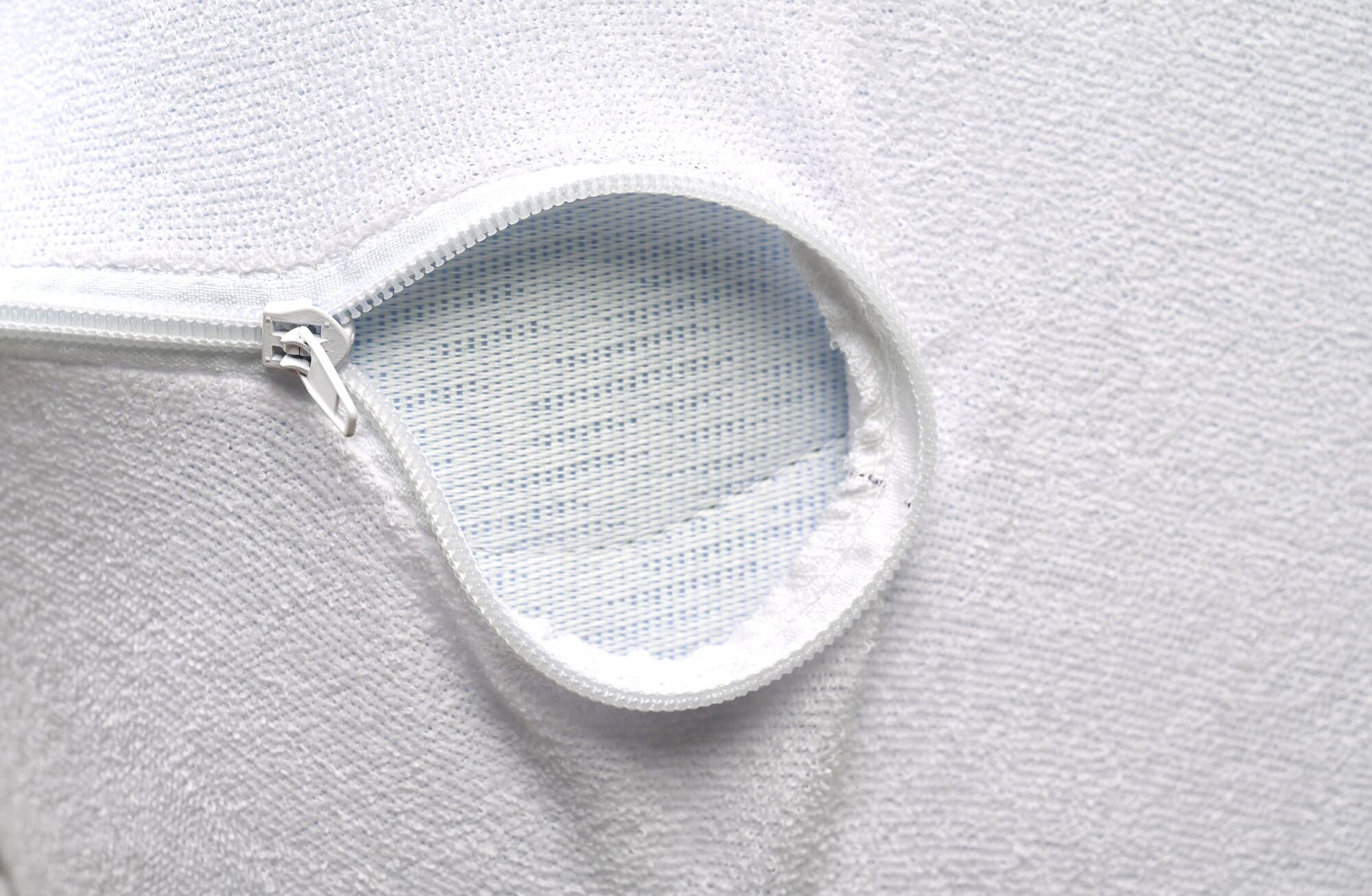 Housse de matelas en bouclette élastique en coton blanc pour lit de 150 cm - 3