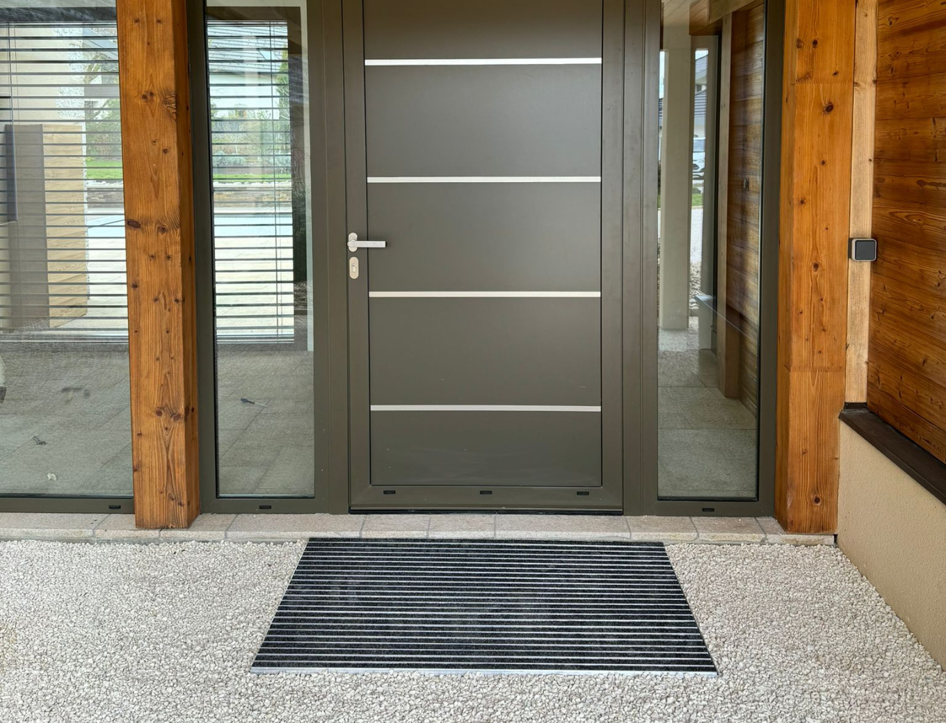 Tapis d'entrée sur Structure Aluminium 10R + Cadre 13 mm 60x40cm Anthracite - Paillasson à encastrer - 9
