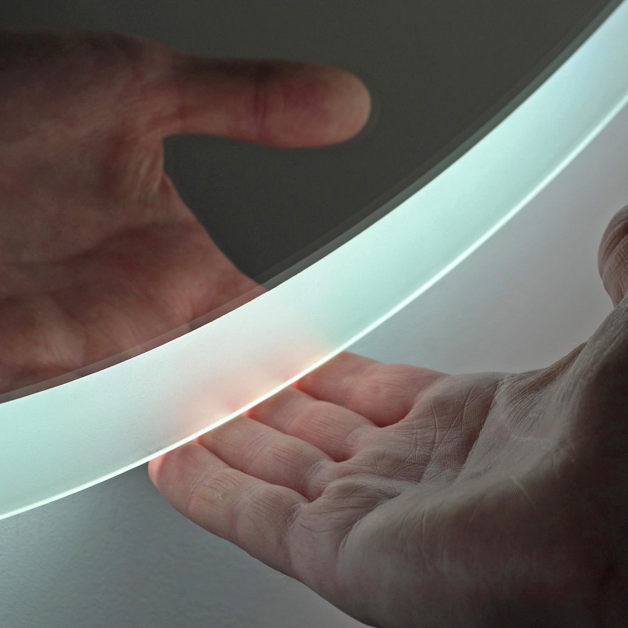 BERNSTEIN - Miroir rond de salle de bain éclairage LED ∅120cm, antibuée, intensité lumière réglable, capteur de mouvement - VARO - 4