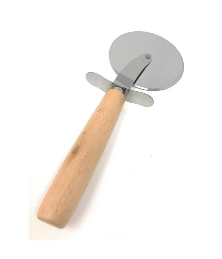 Ballarini Set I Love Pizza: 2 tortiere, teglia e rotella tagliapizza Ballarini Set I Love Pizza: 2 tortiere, teglia e rotella tagliapizza