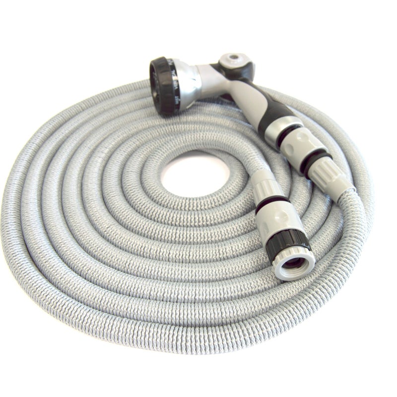 Rozciągliwy wąż wyposażony w AQB o długości 15 m i średnicy 9 mm