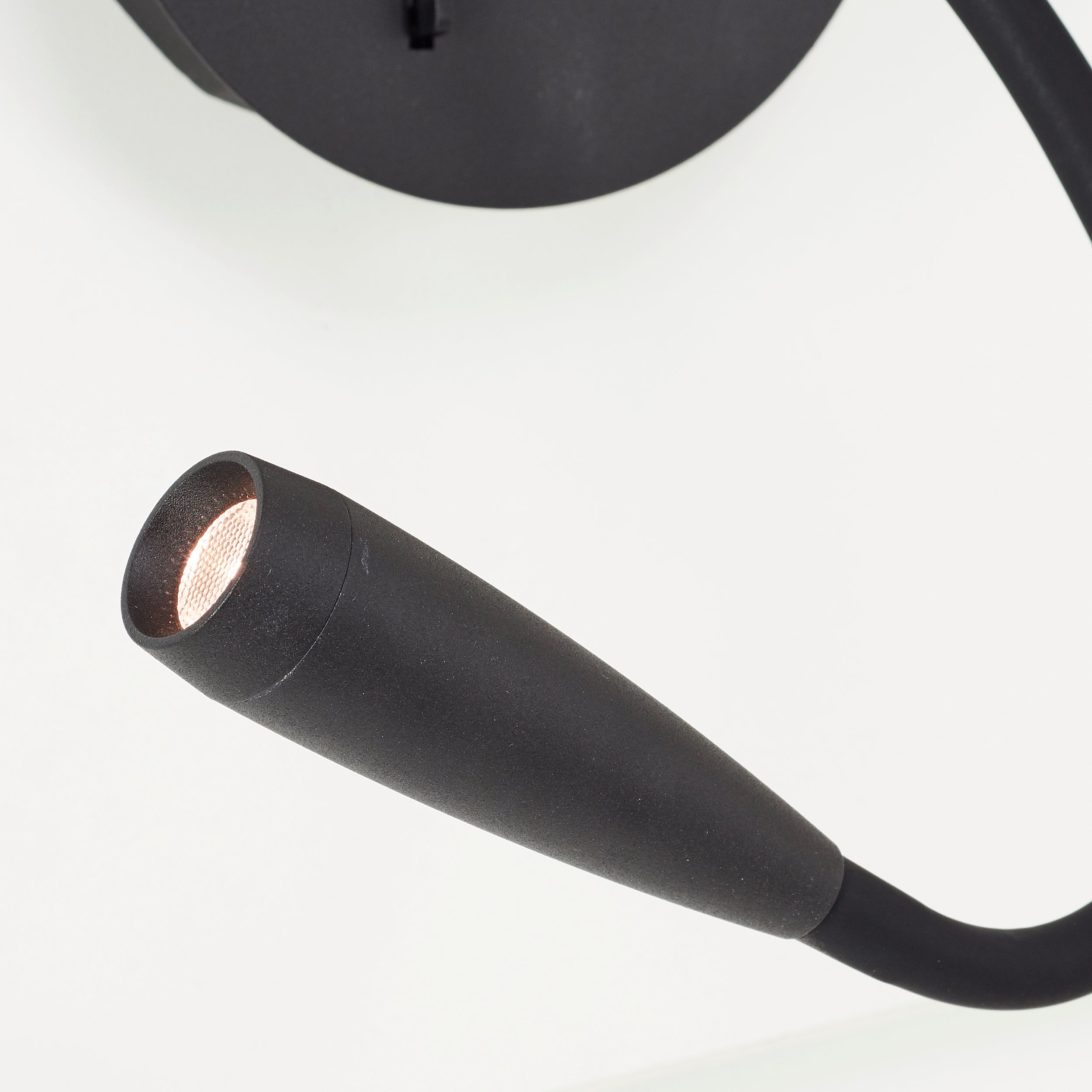Brilliant Jutta reflektor ścienny LED z elastycznym ramieniem i czarnym przełącznikiem piaskowym USB metal/czarne tworzywo sztuczne 2,8 W zintegrowana - 8