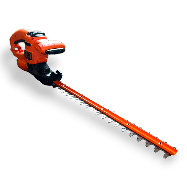 Taille-haies électrique BLACK+DECKER GT4245 - Lame 45 Cm, 420 W, Double Commande - Lames Asymétriques Affûtées Au Diamant, Vibrations Réduites