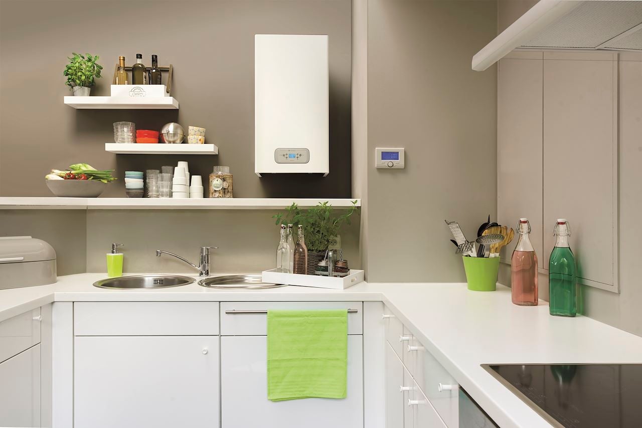 Chaudière Gaz Condensation Inoa Green Chaffoteaux 25 kW Complète (Ventouse + Douilles + Dosseret) avec Thermostat Filaire - 2