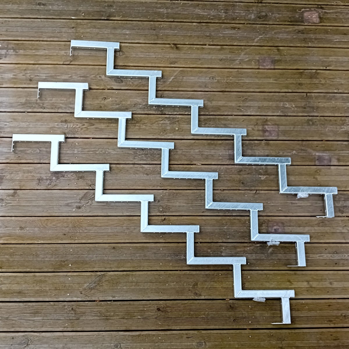 Pack 3 pièces - Limon acier galvanisé 6 marches - H 102cm - Option contremarches - 2