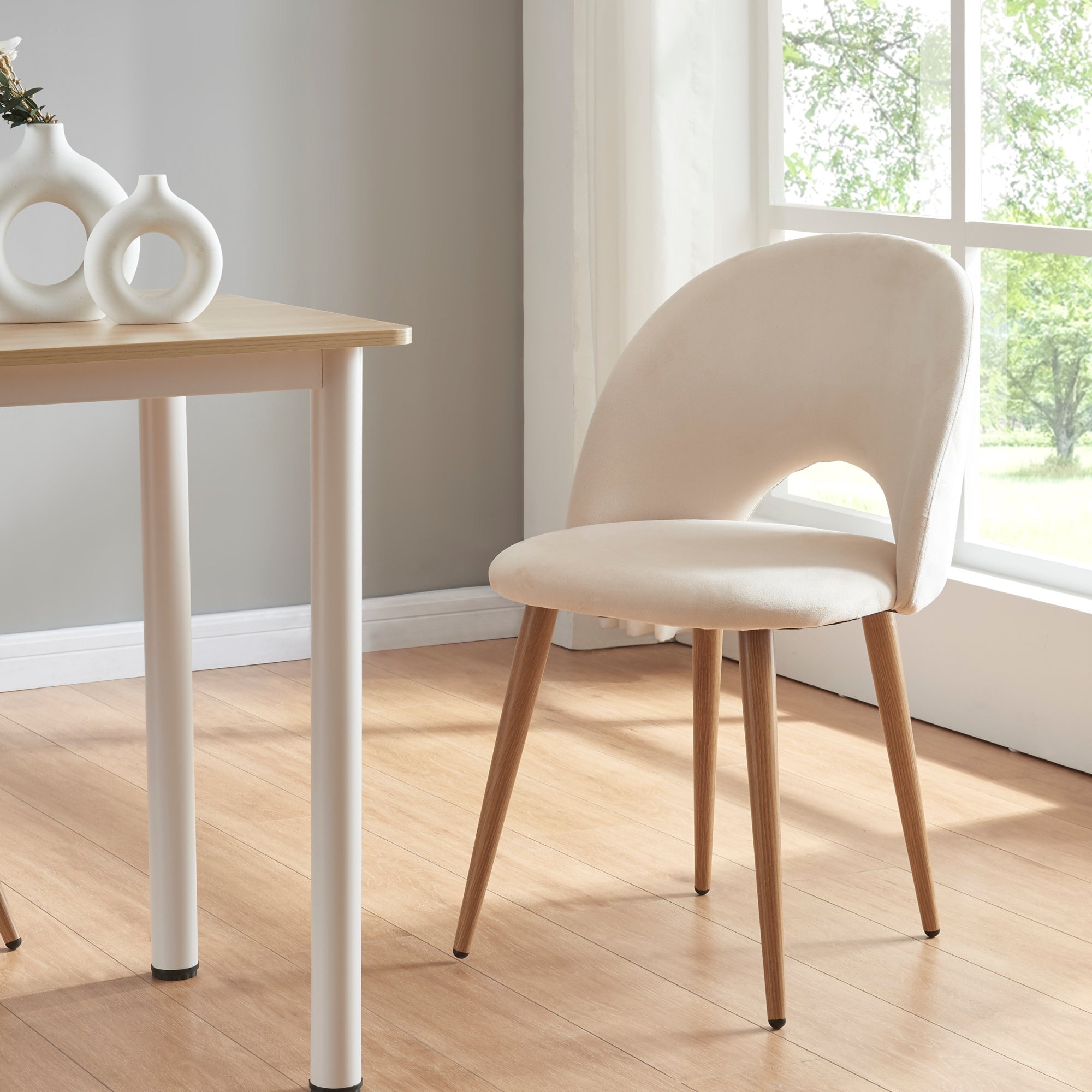 Lot de 2 chaises de salle à manger Karijoki 77 x 50 x 55 cm beige [en.casa] - 2