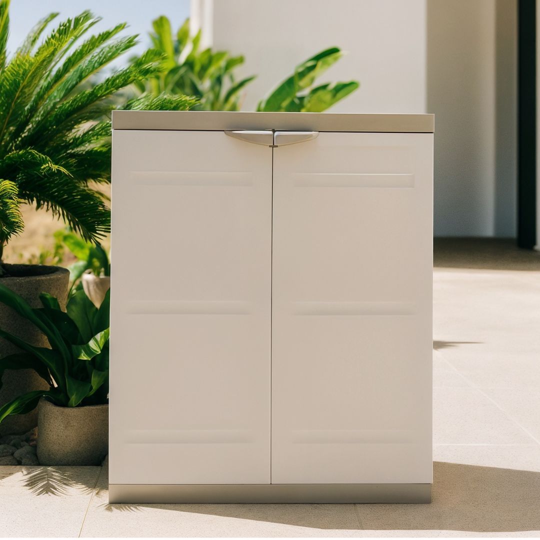 TITANIUM PLASTIKEN Armoire basse 2 portes avec etageres l70 x p44 x h88 cm Beige et Taupe Gamme TITANIUM Interieur/Exterieur - 4