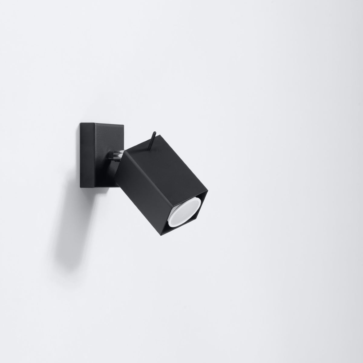Kinkiet BRIOW czarny LED 4000K - 8x16x8cm Sollux
