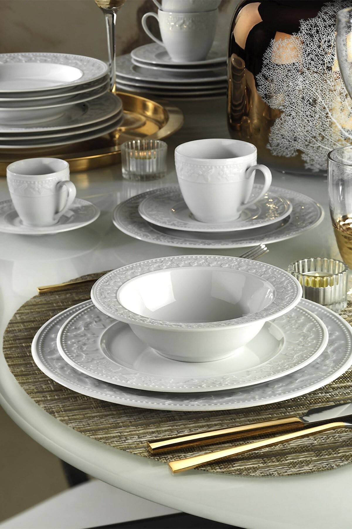 Service De Table Versa 18 Pièces En Porcelaine – Design Rayures Gris, 26,5 Cm – Moderne, Facile à Nettoyer – Quotidien Ou Réception - 3