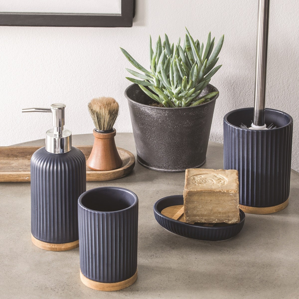 Distributeur de savon strié en céramique SMART - 4