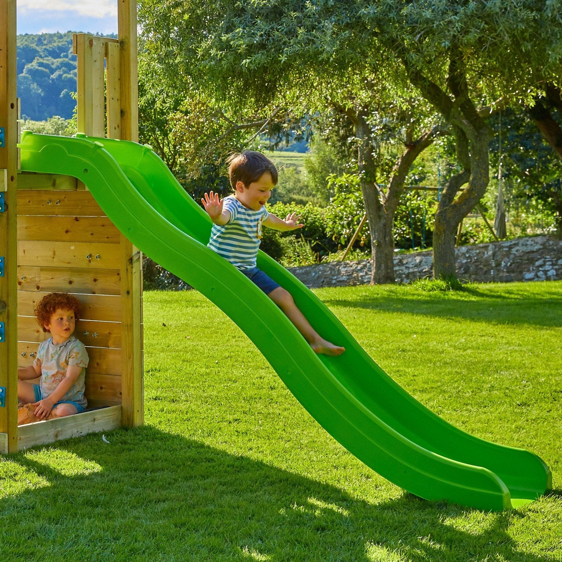 Tour de jeux SKYWOOD plateforme - toboggan - bac à sable - mur d'escalade - bois FSC® h270 cm - 3