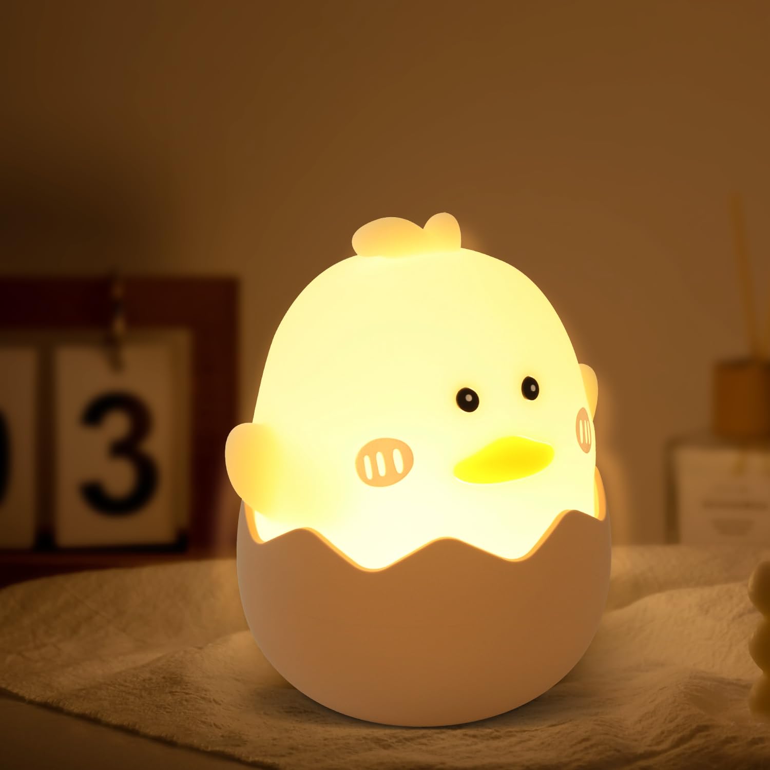 Lampada Notte A Forma Di Pera Gialla Per Bambini | Ricaricabile USB, Luce Calda Regolabile, Sicura In ABS E Silicone | Idea Regalo Per Baby Shower