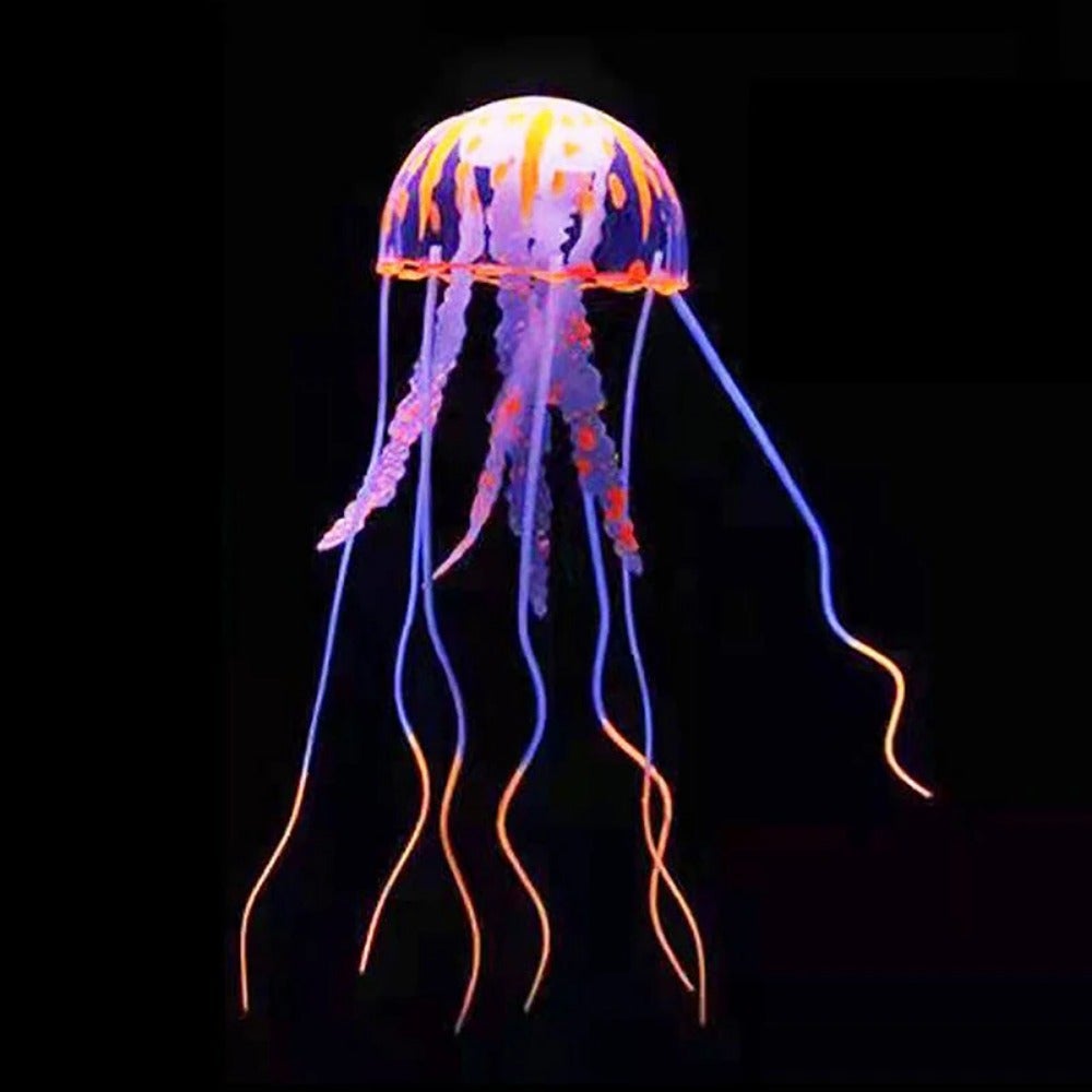 Pomarańczowa dekoracyjna meduza, która świeci w oświetleniu fotochemicznym