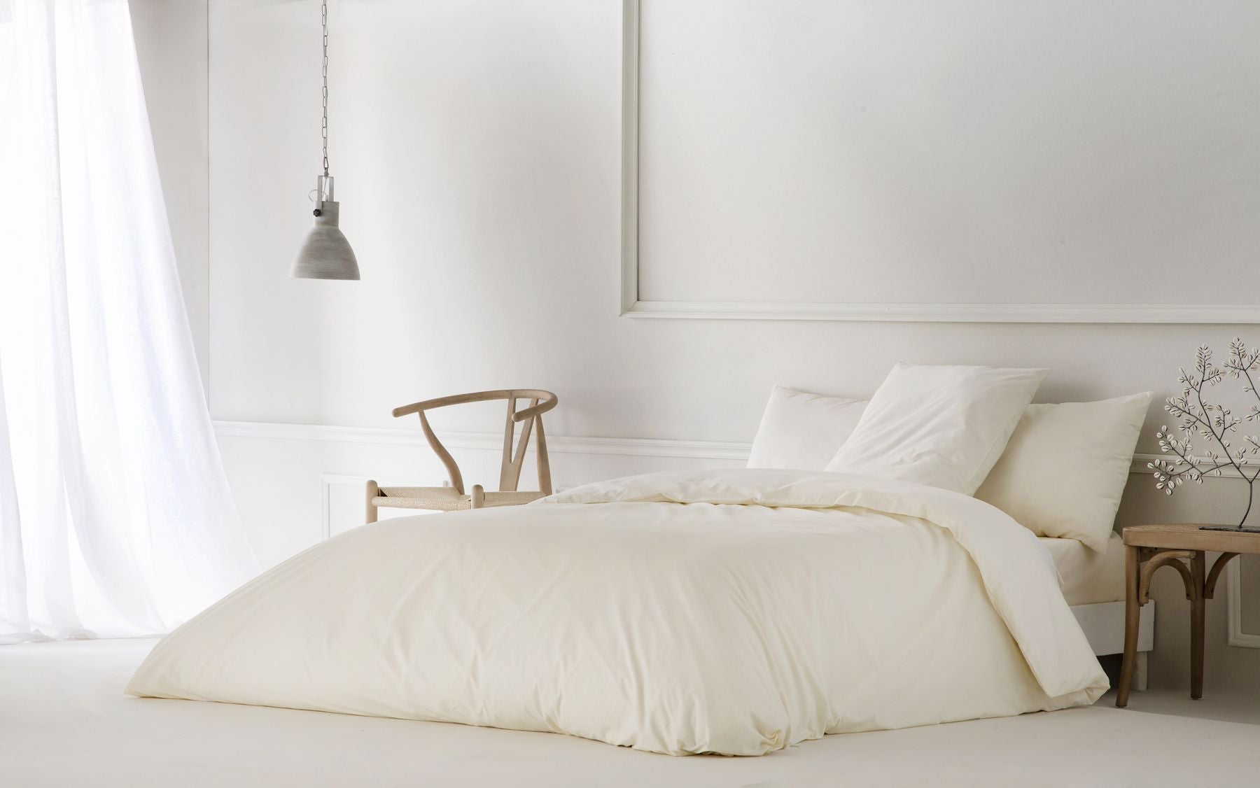 Funda nórdica lisa marfil cama 180 cm - 260x240 cm, algodón 200 hilos. cierre con botones.