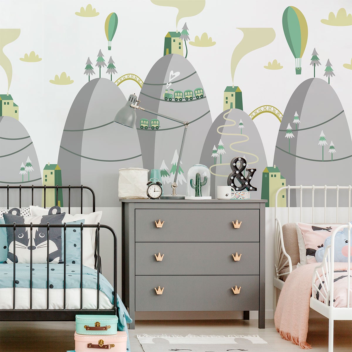 Adesivo bambino di montagna scandinavo mongolfiere in concorso - Sticker adesivo - adesivi murali - 60x90cm - 3