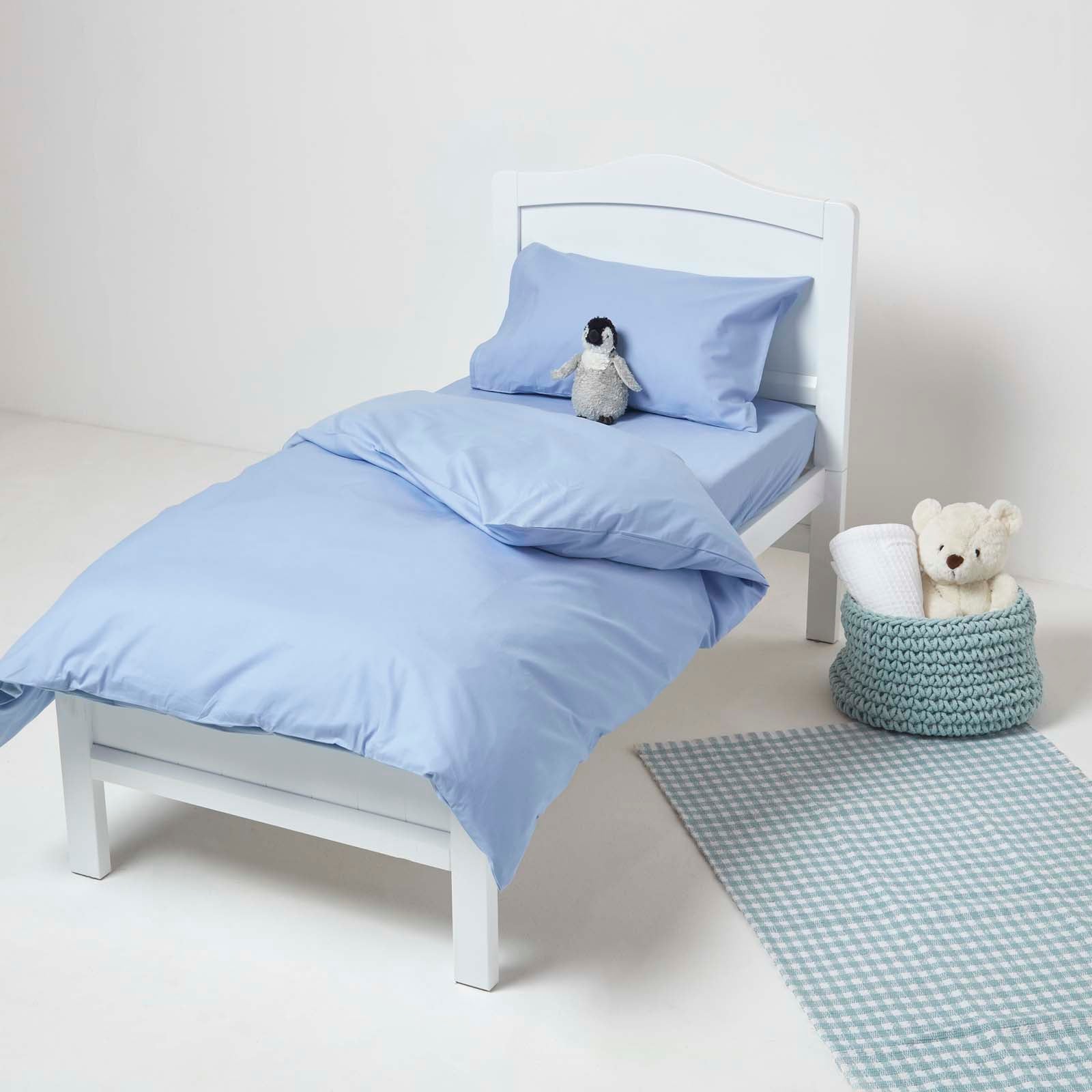Homescapes Taies d'oreiller enfant 40 x 60 cm en coton Egyptien 200 fils Bleu, Lot de 2 - 4