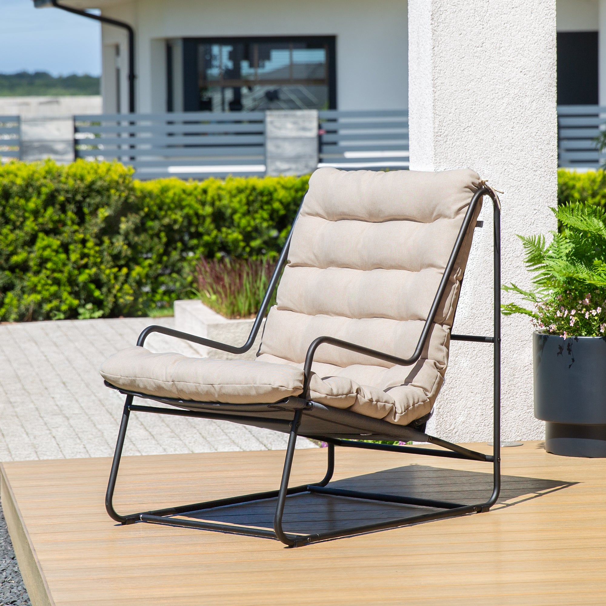 Poduszka na fotel ogrodowy 128 x 70 cm Topaz beżowy PATIO - 4