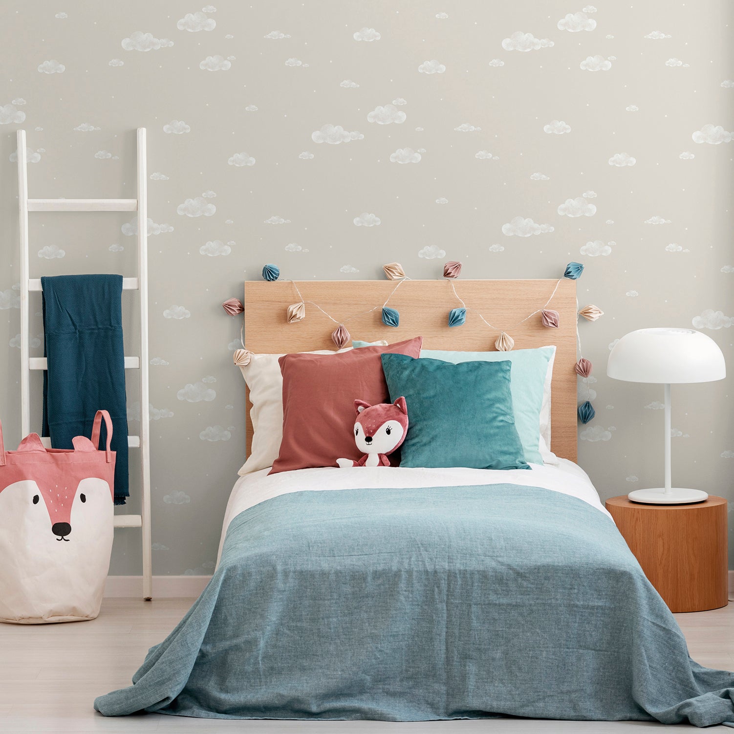 Papier peint petits nuages beige et blanc - 53 cm x 10 m - Sanders & Sanders - 3