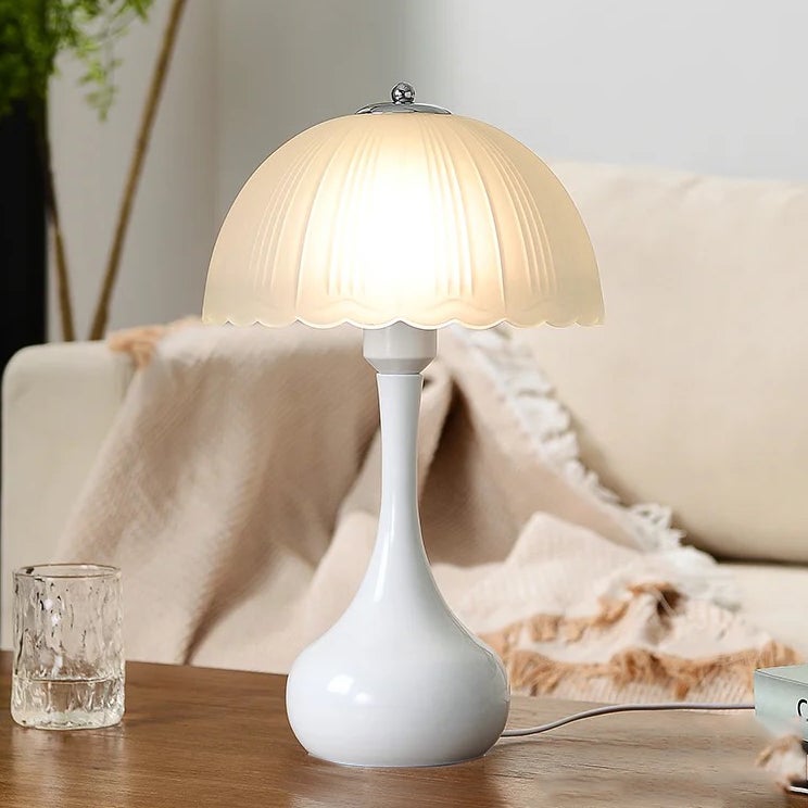 Lampa stołowa LED, dekoracyjna lampka nocna, lampka nocna z kloszem z matowego szkła, metalowa lampa biurkowa w stylu retro, ciepłe światło (biała)