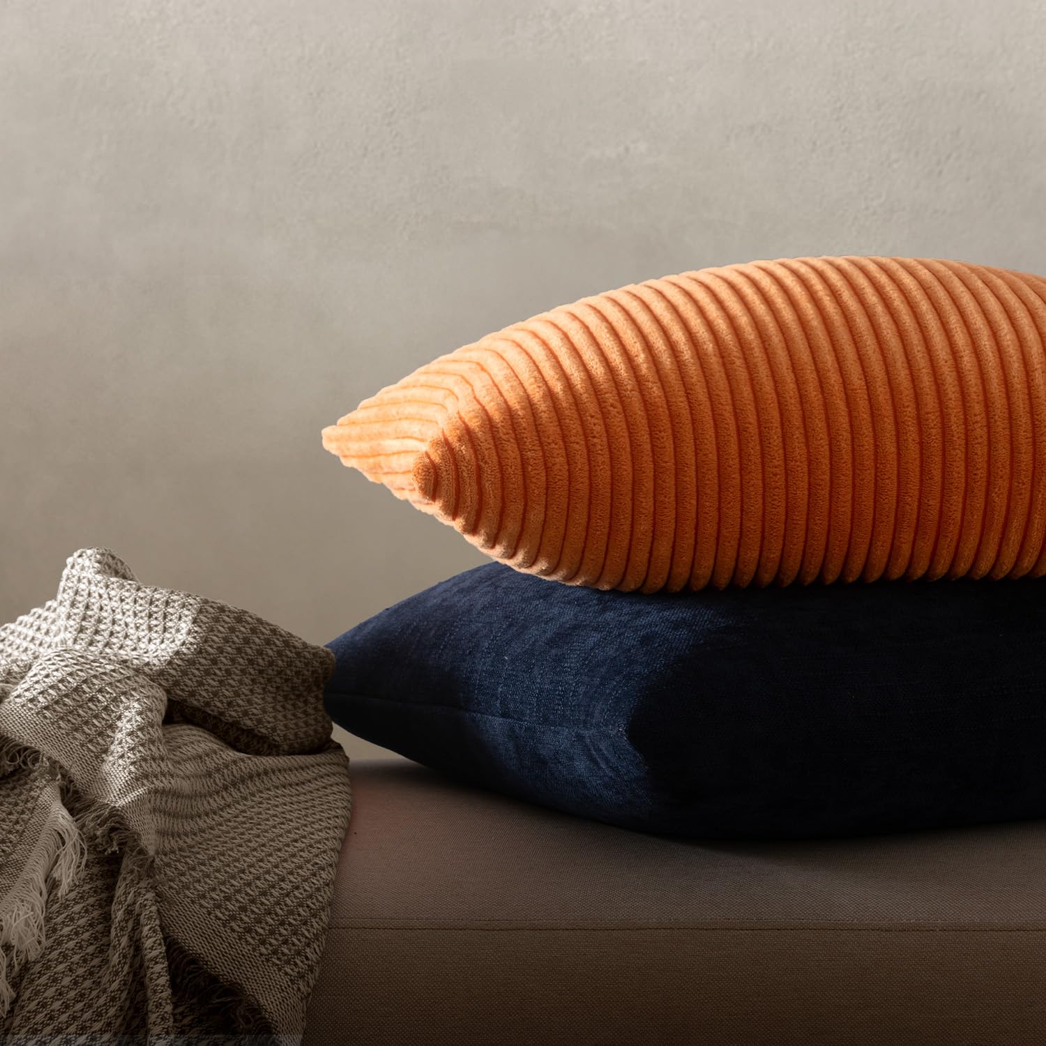 Housse de Coussin en Velours Décoratif Taie d'oreiller Douce Sofa Salon Canapé Lot de 2 45x45cm Orange - 5