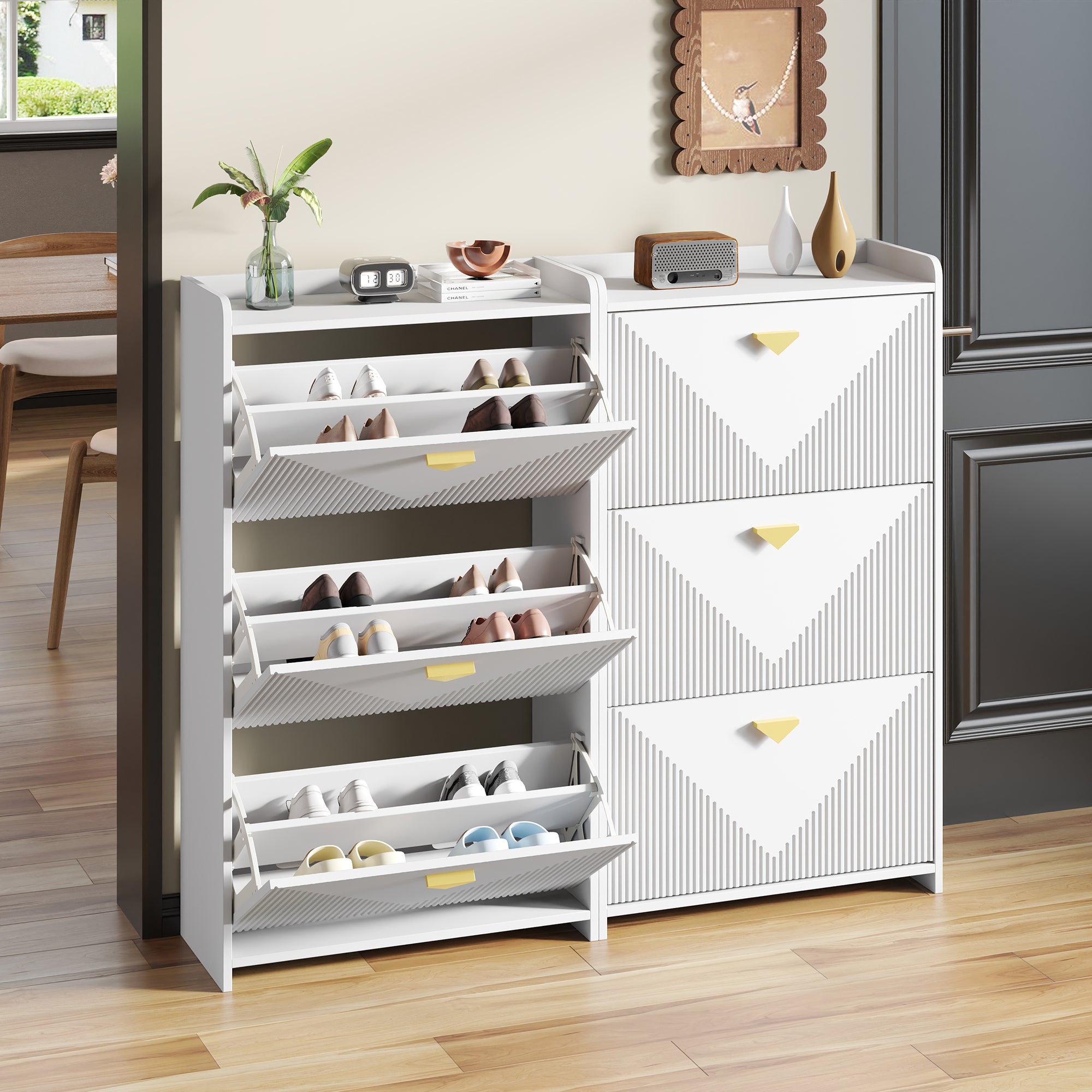 Zestaw 2 szafek na buty 70x30x120 cm - 6 drzwiczek opuszczanych - 12 przegródek - regulowane półki - płyta MDF - kolor biały