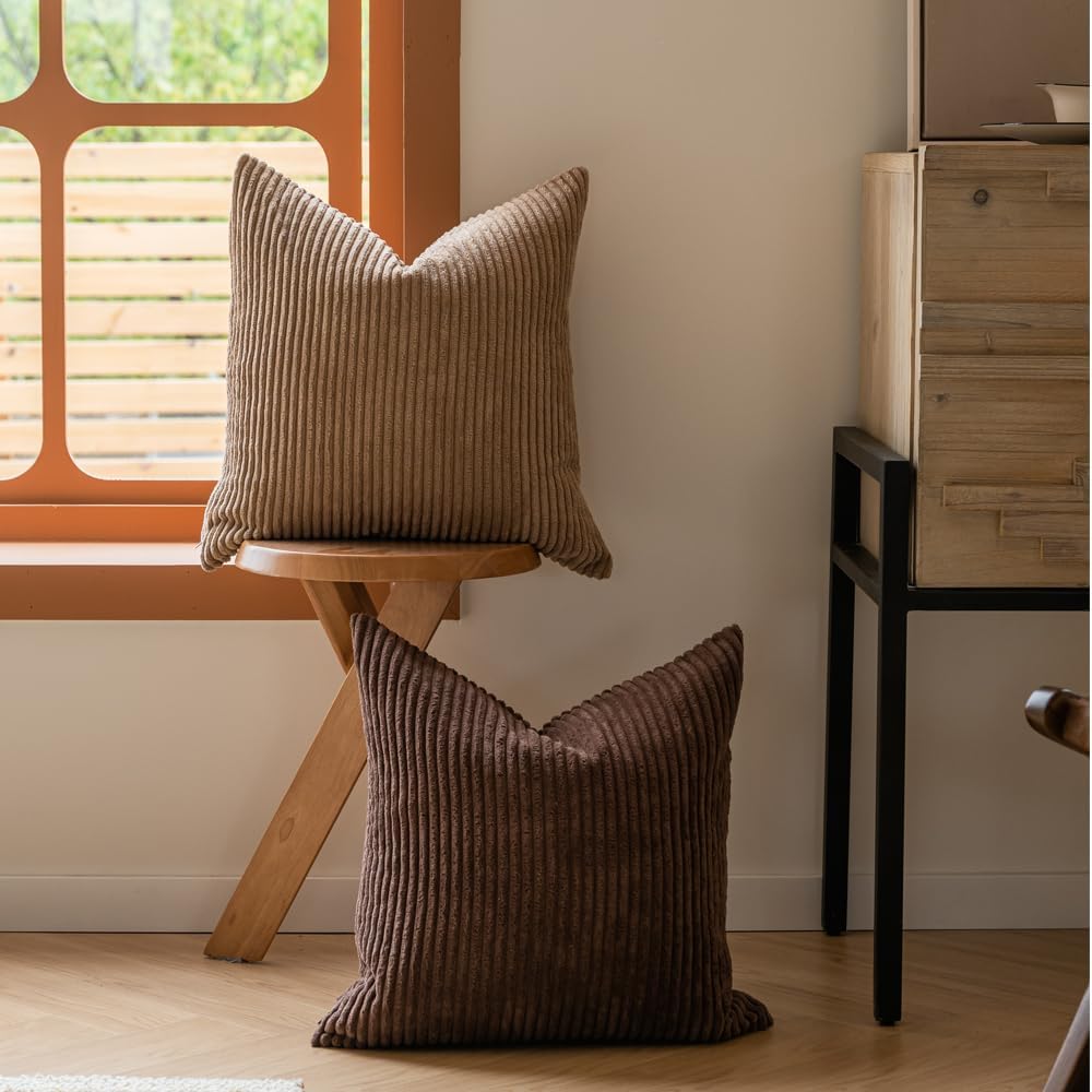 Lot de 4 Housses de Coussin Rustique et Bohème en Velours Imprimé Doux – 45,7 x 45,7 cm – Marron Neutre – Pour Salon, Canapé,Lit,Décoration Intérieure - 5