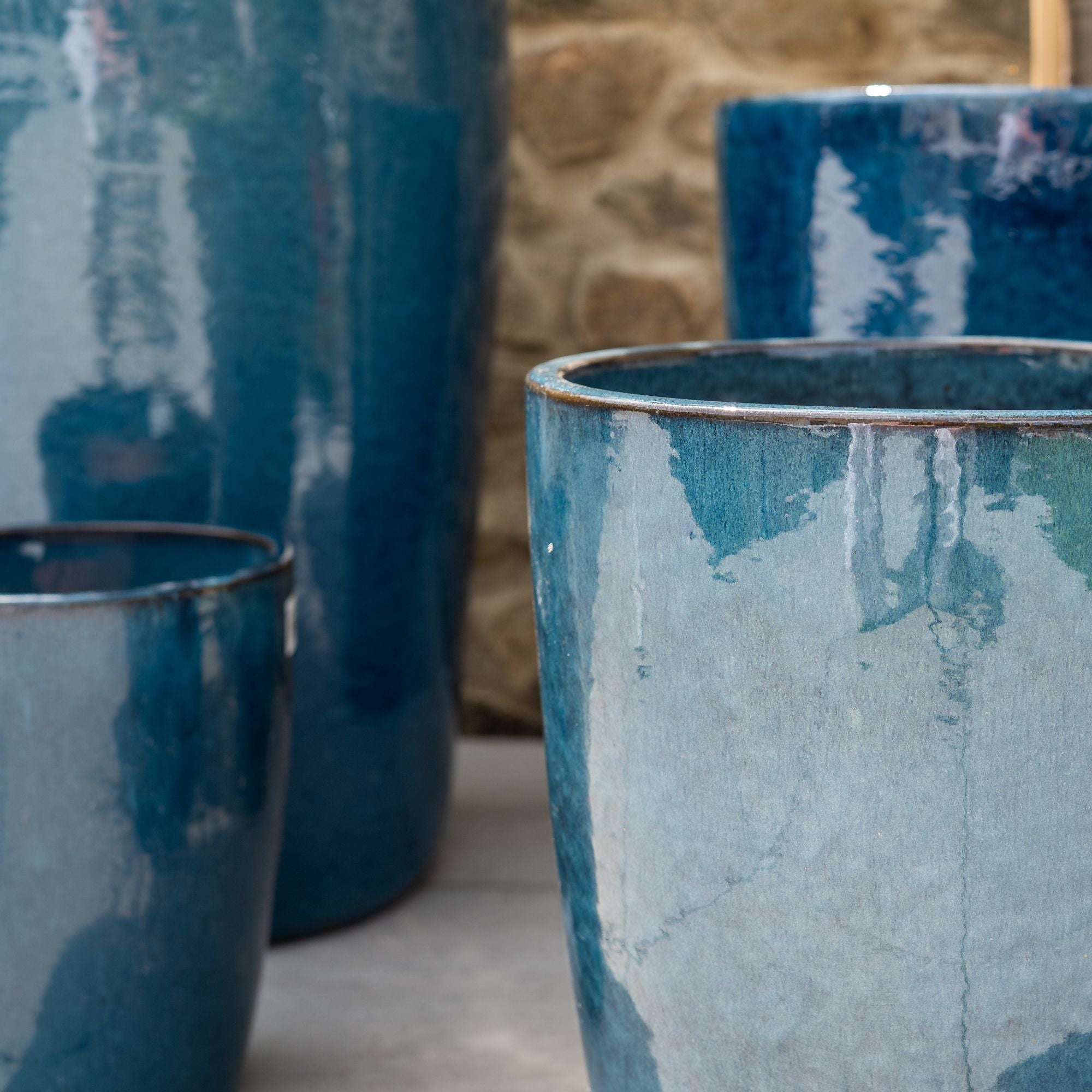 Pot grande taille d'extérieur MAZARIN 27x34cm bleu azur, fait main en terre cuite émaillée, résistant au gel - 3