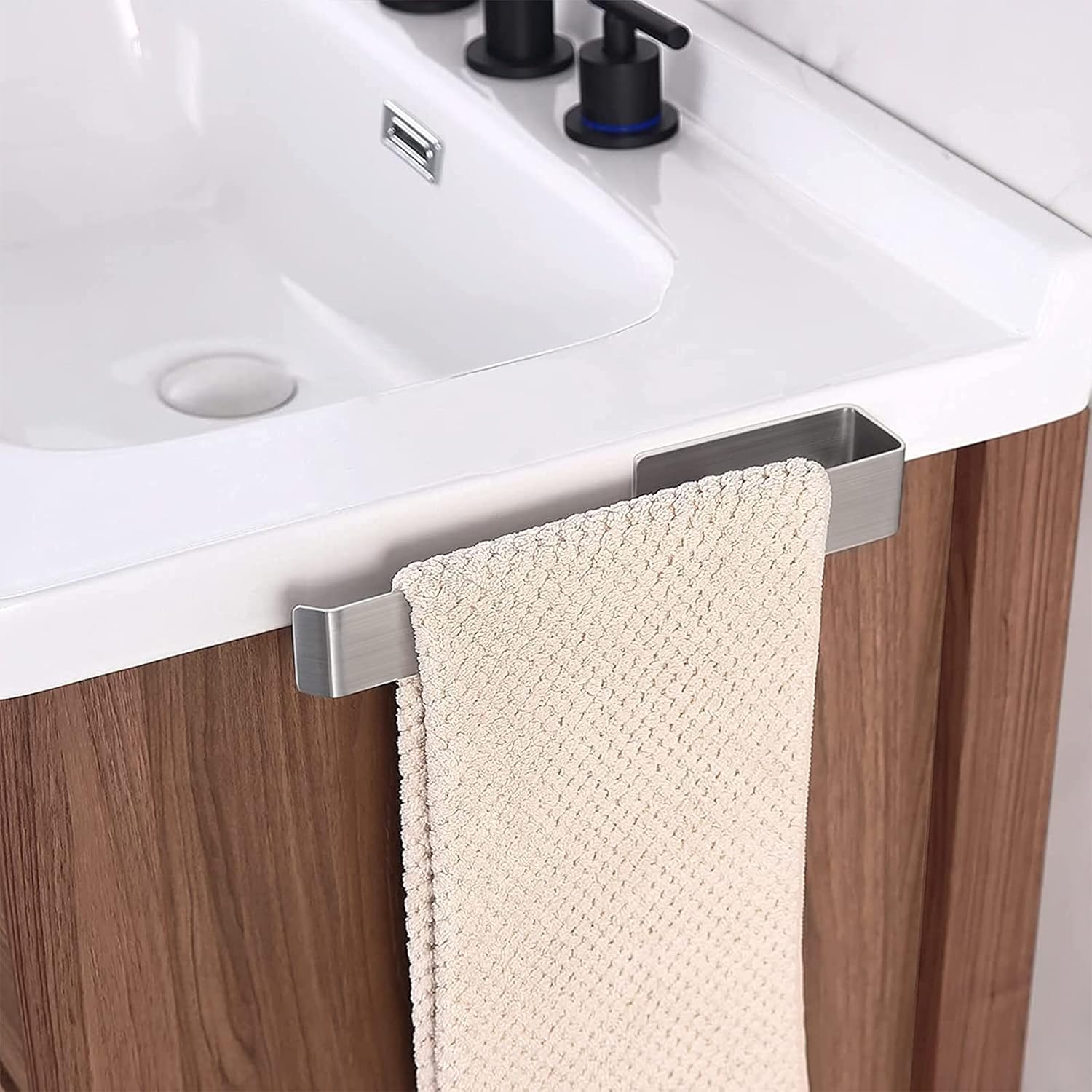 Portasciugamani autoadesivo in acciaio inox, non necessita di foratura, adatto per bagni e cucine, portasciugamani argento | Leroy Merlin