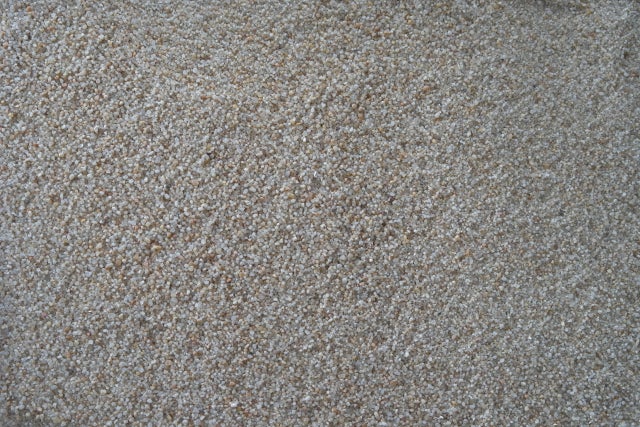 Lot de 4 sacs de sable de filtration piscine 0,6/1,6 en sac de 25 KG