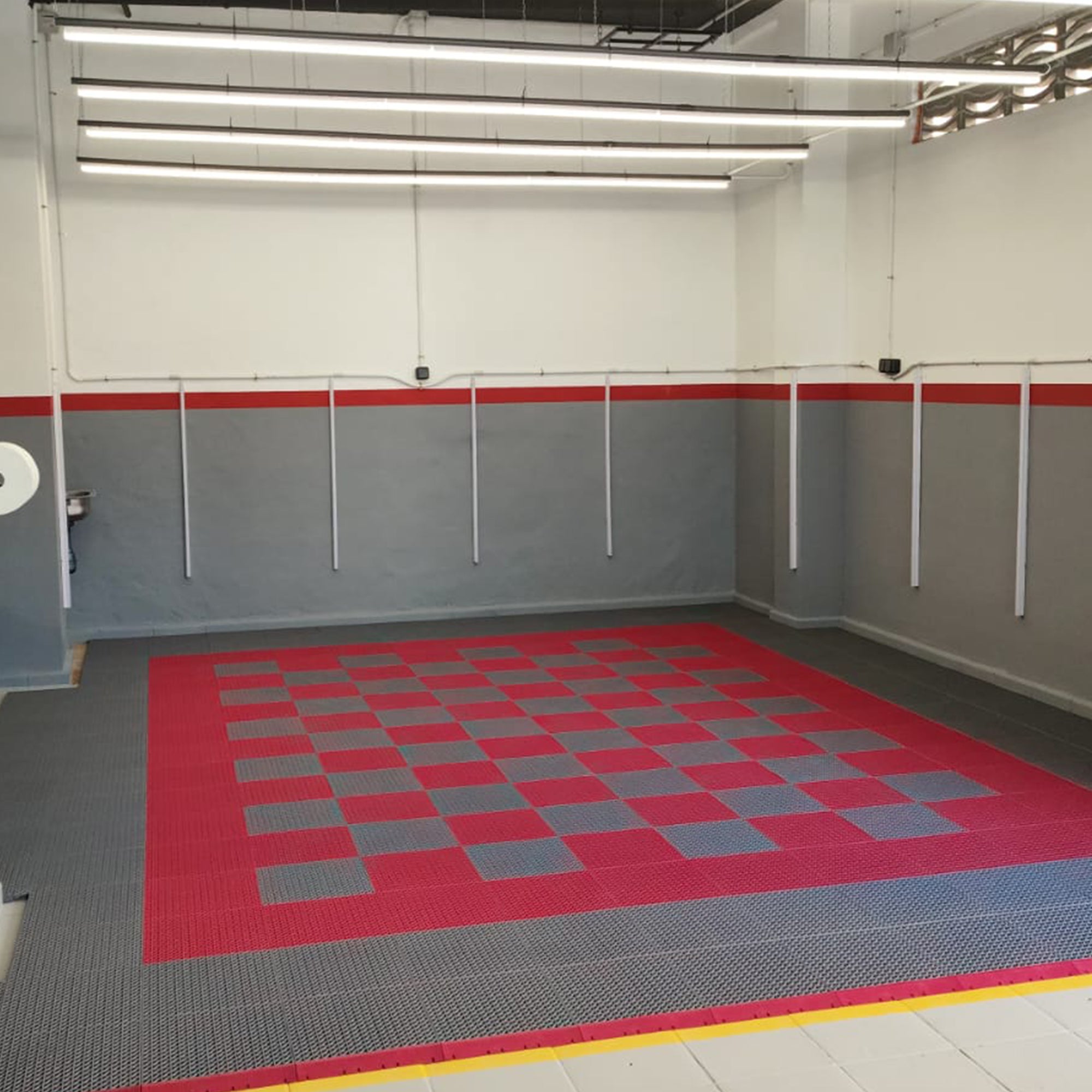 Dalle en PVC renforcé (Gris foncé, 33x33x2cm) - Sols de garage, lave-autos, entrepôts. Zones de travail et de trafic intense - 4