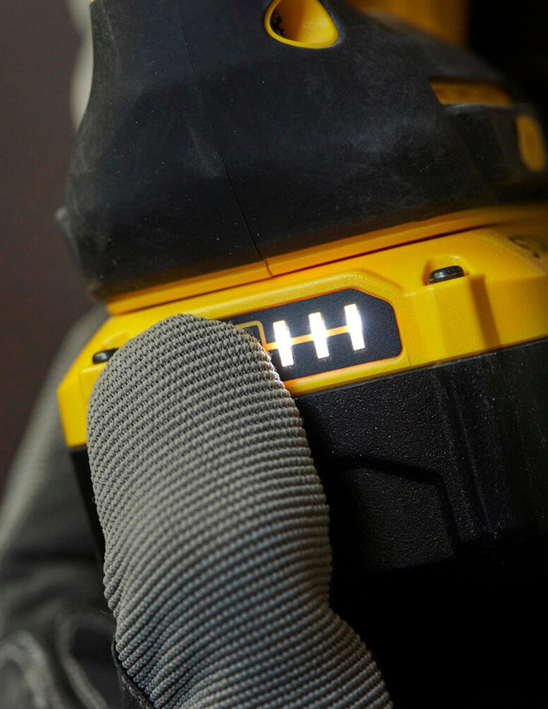 Batterie LITHIUM-ION 18V 6Ah - STANLEY Fatmax SFMCB206-XJ - Technologie améliorée gamme Fatmax V20 - 2