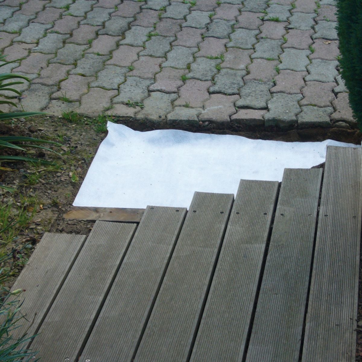 Géotextile Recyclé Travaux Extérieurs - 100 g/m² - 2 m x 25 m - Blanc - 3