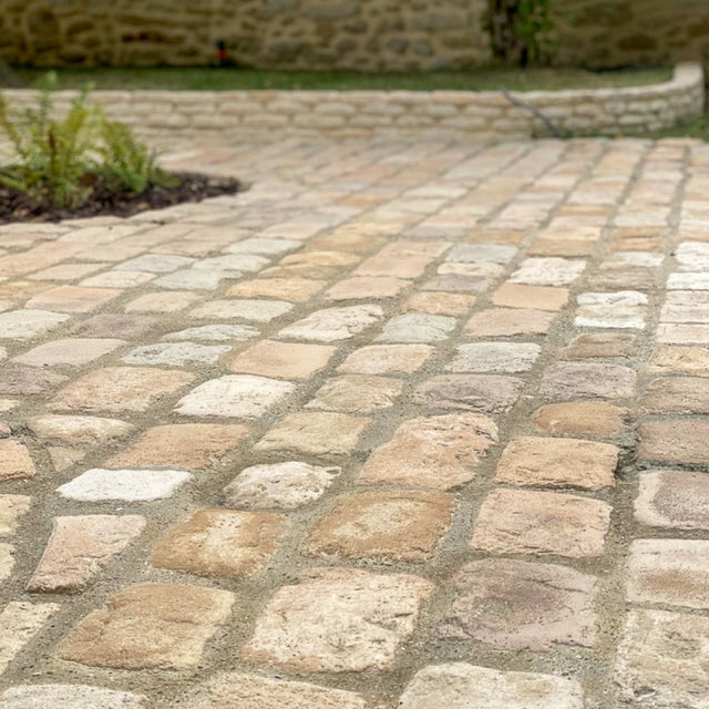 Pavés Chantilly - Ep. 4cm - 11 à 20cm x 11/13/15cm - Vendu au m²
