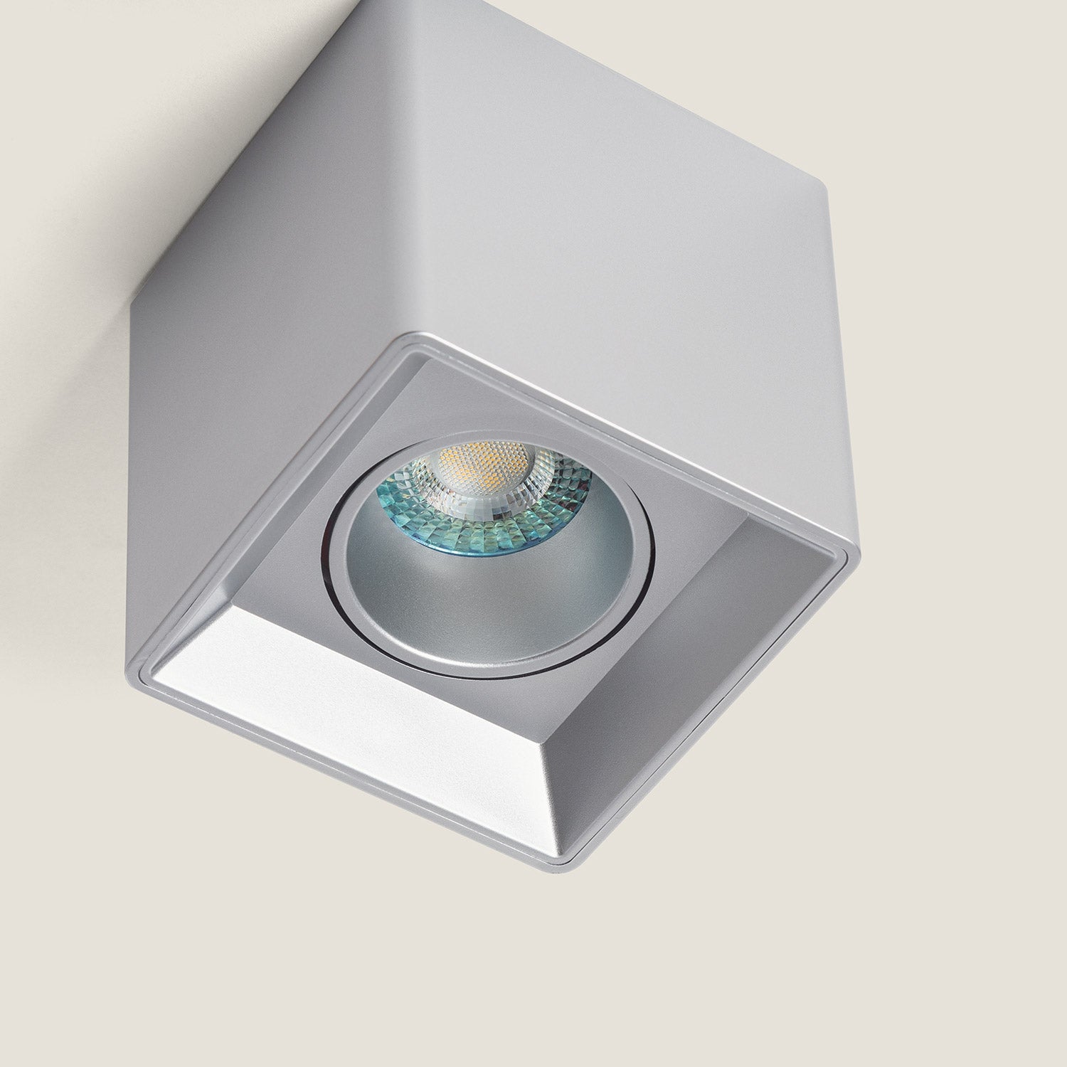 Ledkia Aplique De Techo Yeso Colum Blanco | Leroy Merlin