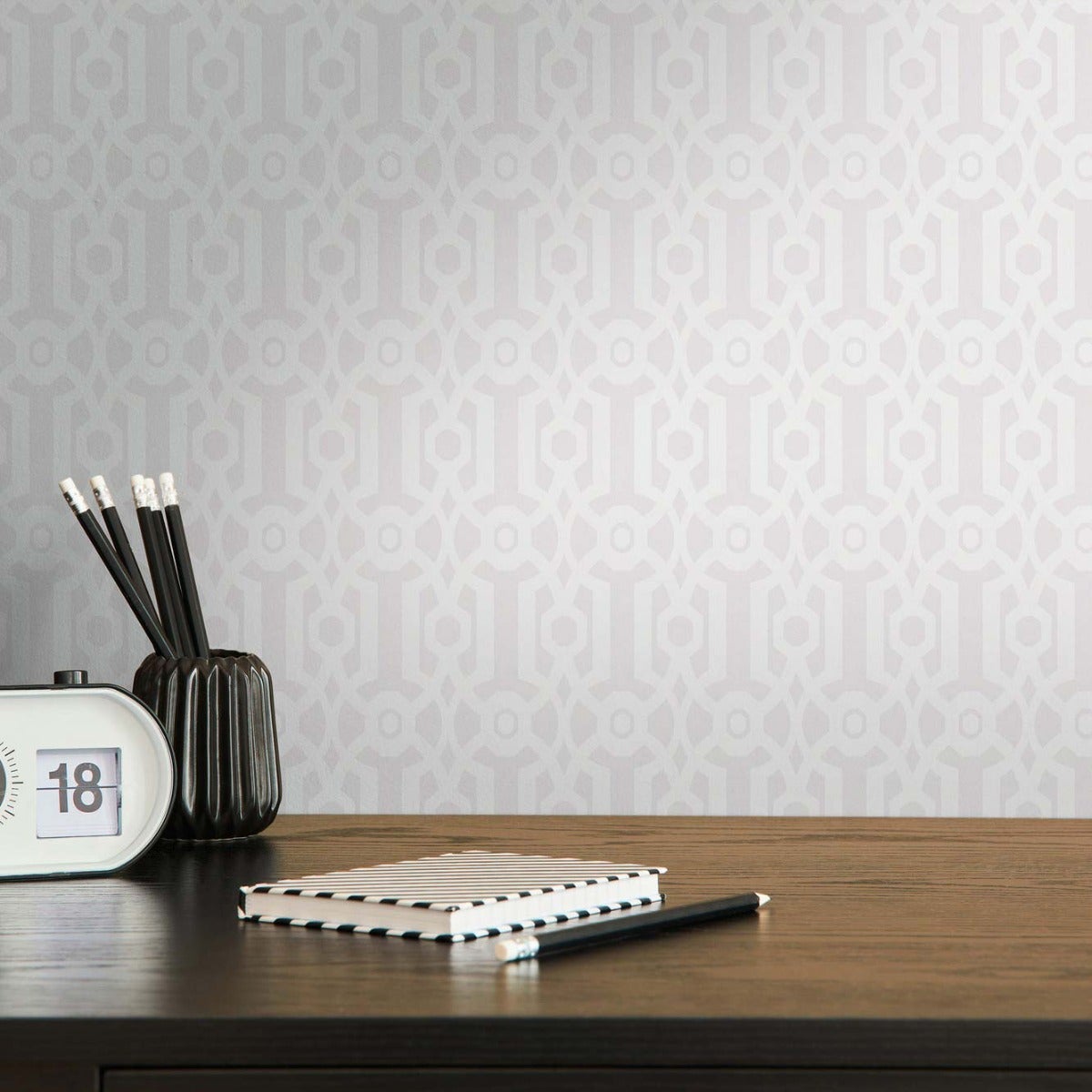 Tapeta motyw graficzny kremowymIszarym - 53 cm x 10.05 m - LIVINGWALLS