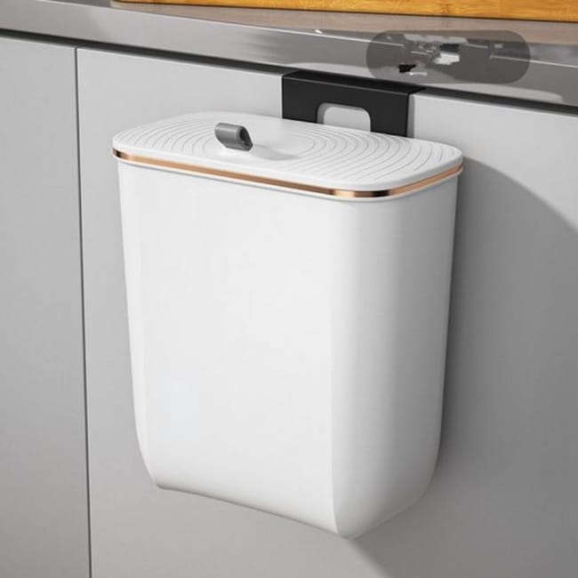Biały, ścienny kosz na śmieci kuchenne z pokrywą, duża pojemność 9 l, wymiary 14,8 x 26,6 x 30 cm, w komplecie bezpłatne worki na śmieci.