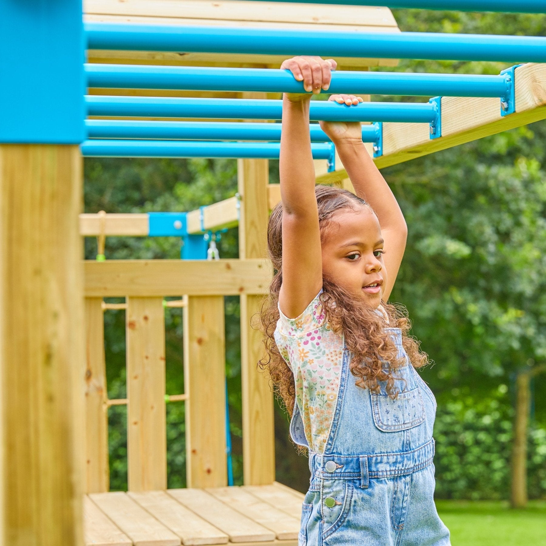 Aire de jeux XXL TILLEUL SKYWOOD double plateforme - filet à grimper - balançoire - bac a sable - toboggan - bois FSC® - 7