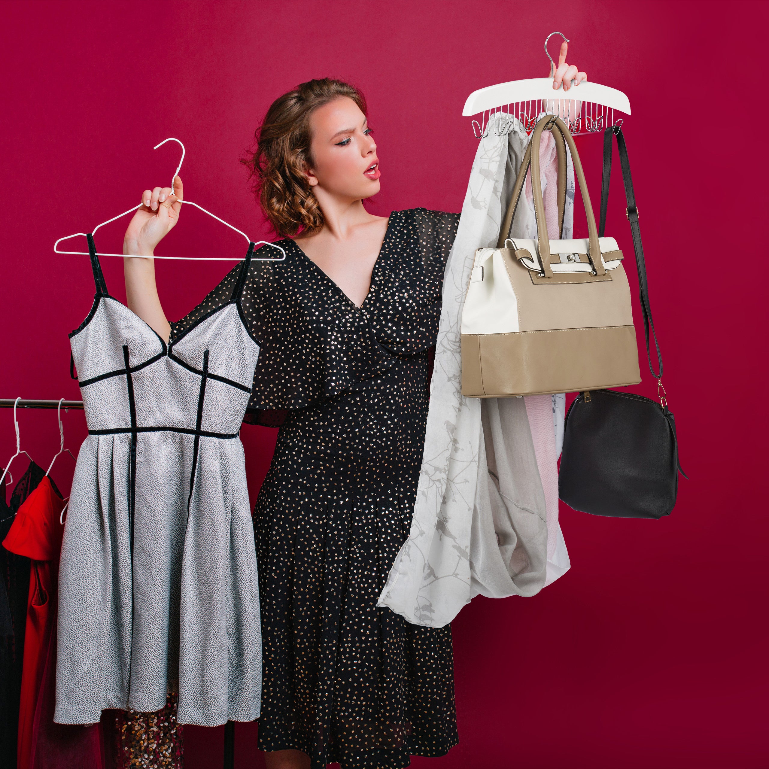 Porte-ceinture, armoire, 12 crochets rotatifs à 360°, bois de lotus, 17,5 x 43 x 5,5 cm, blanc/argenté, Relaxdays - 3