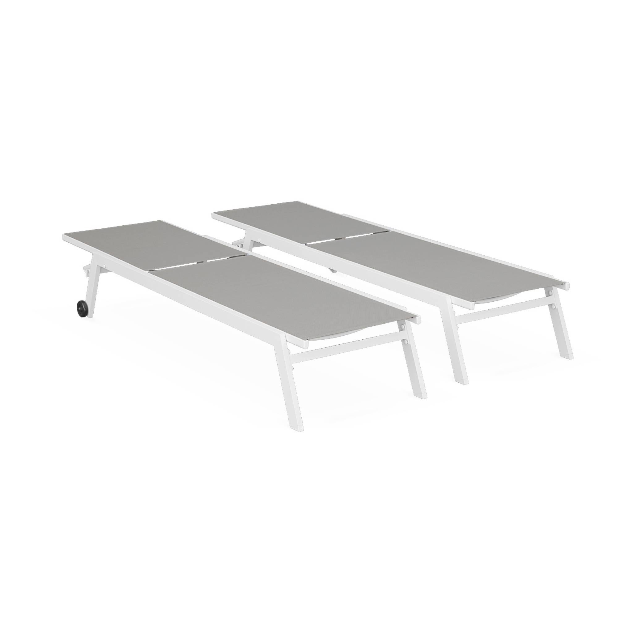 Lot de 2 bains de soleil ELSA en aluminium blanc et textilène taupe. transats multi positions avec roulettes ELSA - 3
