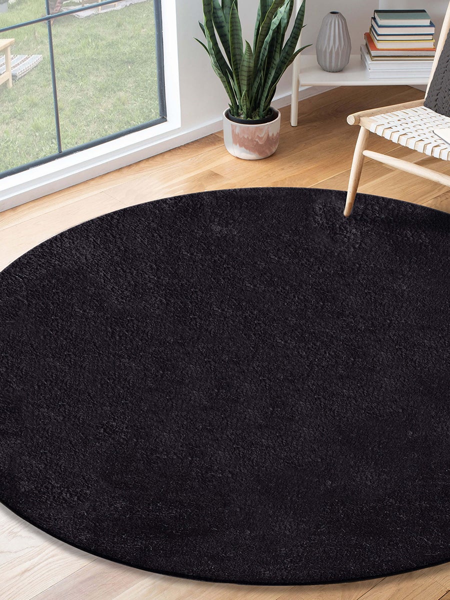 the carpet Relax tapis moelleux à poils courts, dessous antidérapant, lavable à 30 degrés, super soft, aspect fourrure, Noir, 120 cm - 2