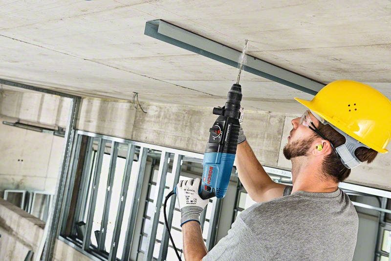 Młot udarowy Bosch GBH 2-26 F Professional 830 W 2,7 J - 3