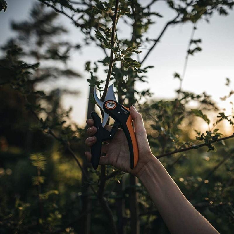 Sécateur à lame franche FISKARS Powerlever P721 - Ø24mm - 2