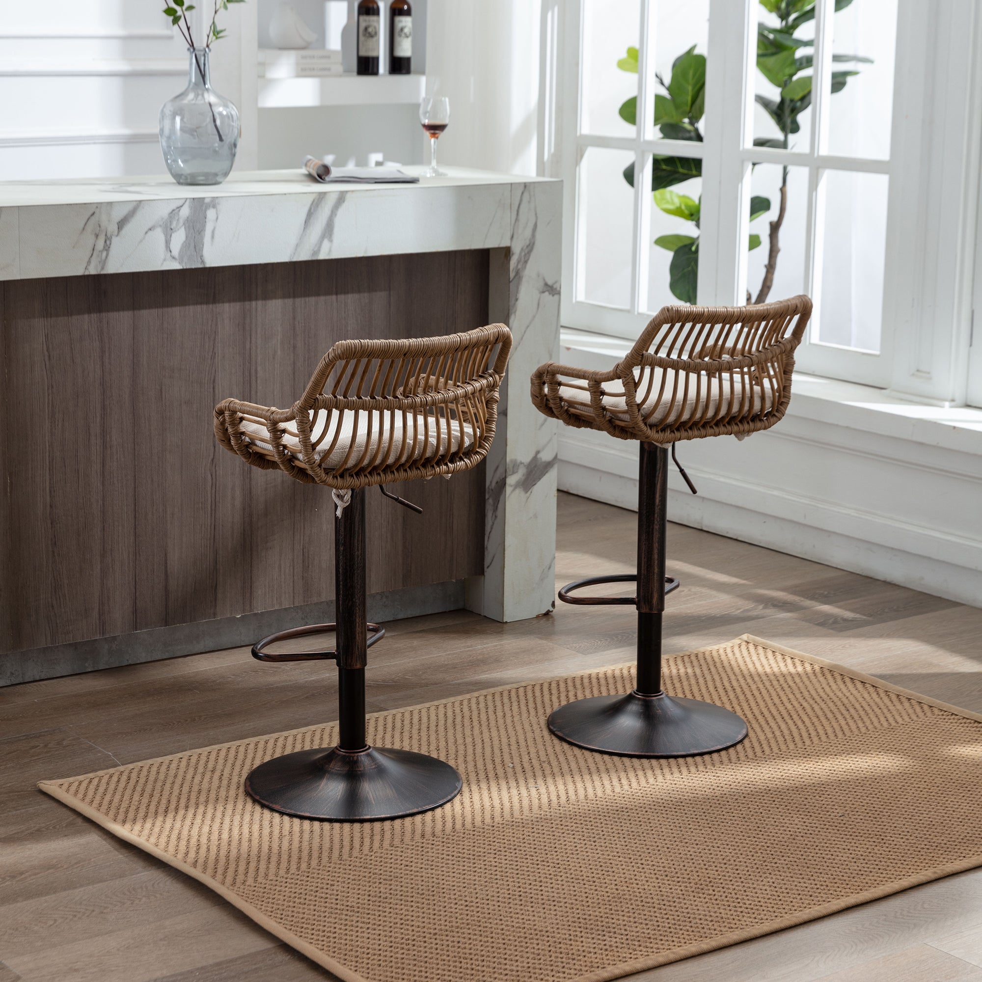 Lot de 2 Tabourets de Bar Rotin Beige Pivotants 360° - 39x38x109 cm, Hauteur Réglable 65-85 cm, Chaise de bar avec Pieds Métal Doré, pour Cuisine - 8