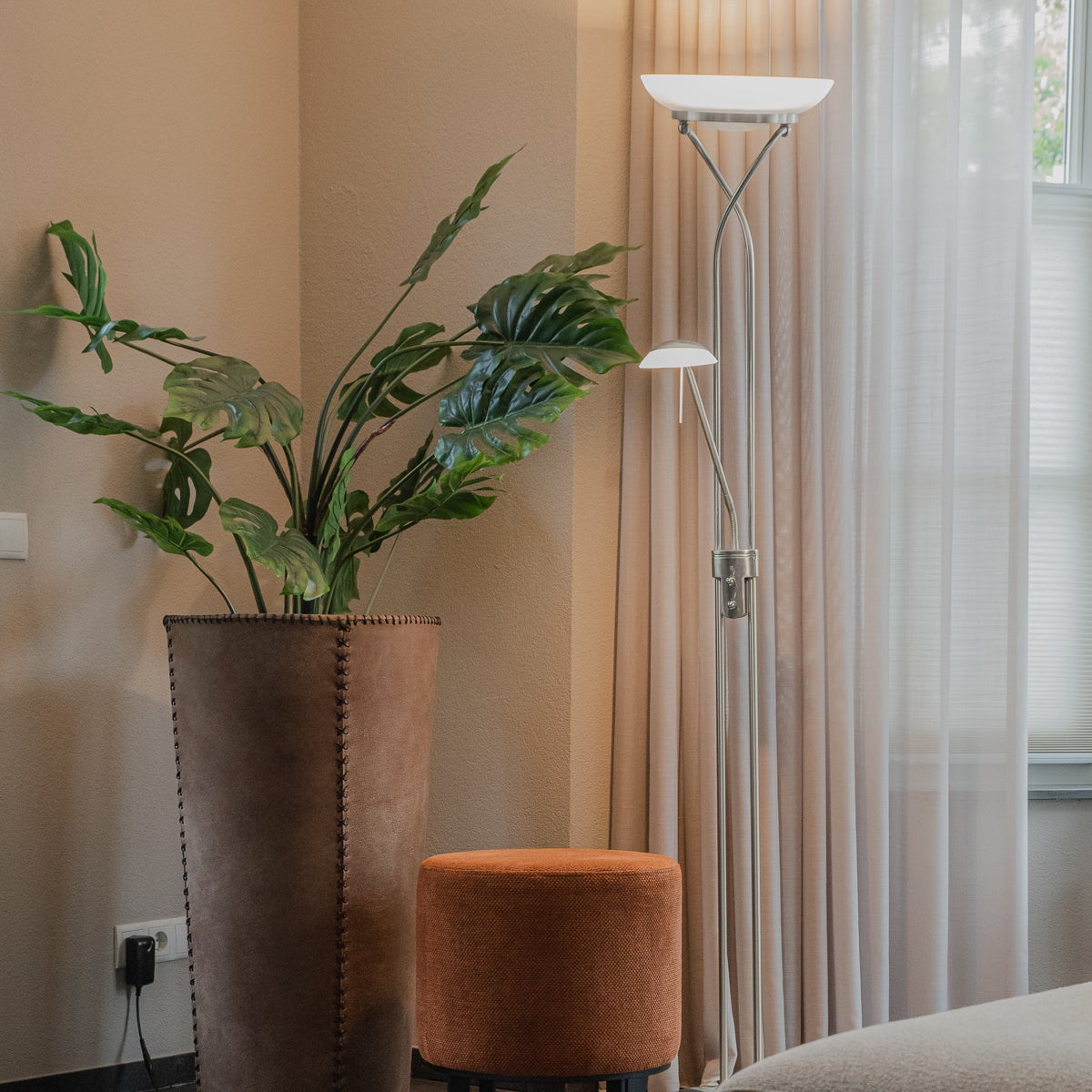 Qazqa moderne lampadaire uplighter avec bras de lecture - Empoli - acier, led intégrée 30w incluse, Integrated led, 2000k - - 2