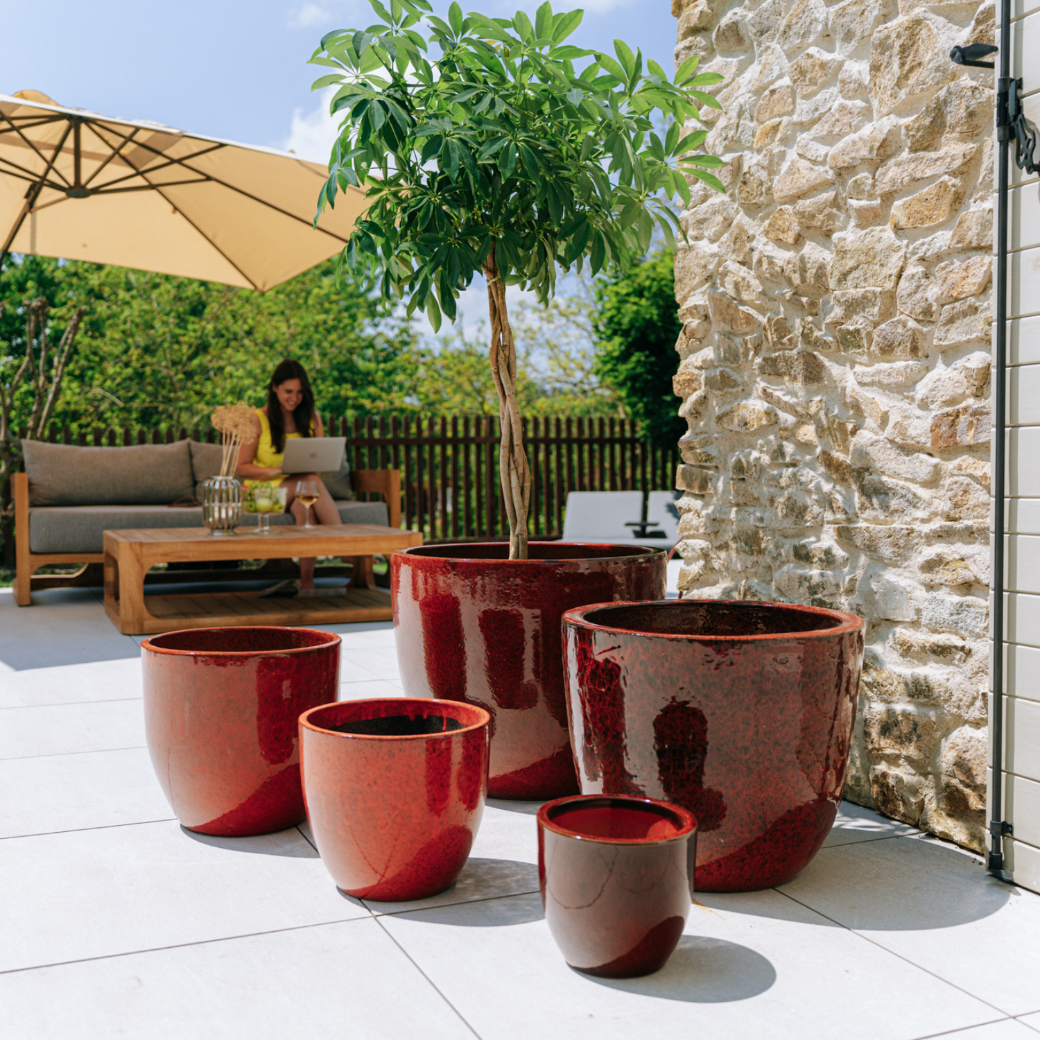 Pot grande taille d'extérieur LANCELOT 36x34cm rouge tropical, fait main en terre cuite émaillée, résistant au gel - 3