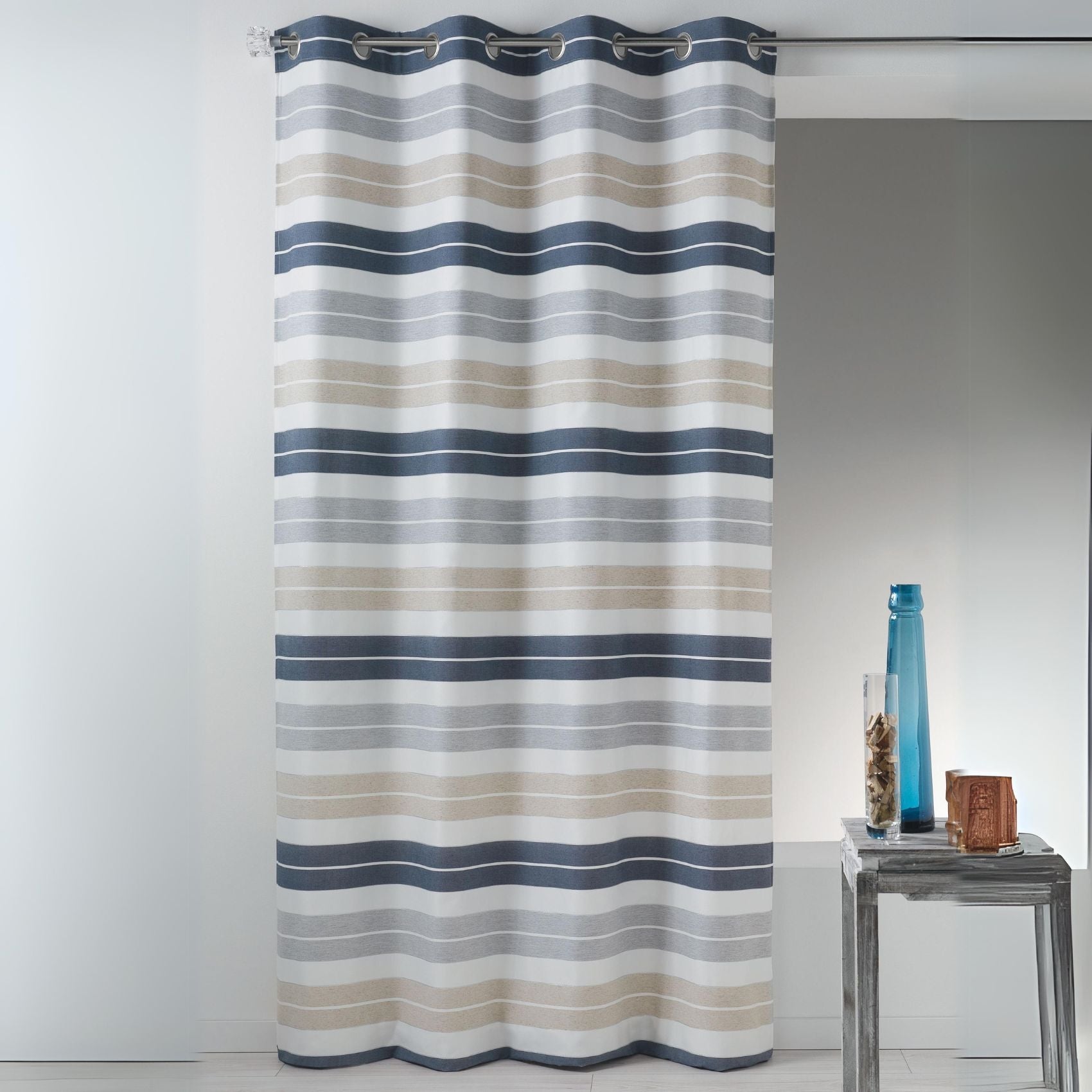 Rideau sergé et tissé à fines rayures horizontales - Gris clair ...