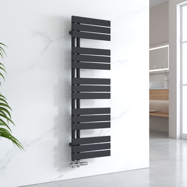 EMKE Asciugatore ad acqua calda a pannello piatto, connessione laterale per asciugamani, nero 1320x400mm 570Watts