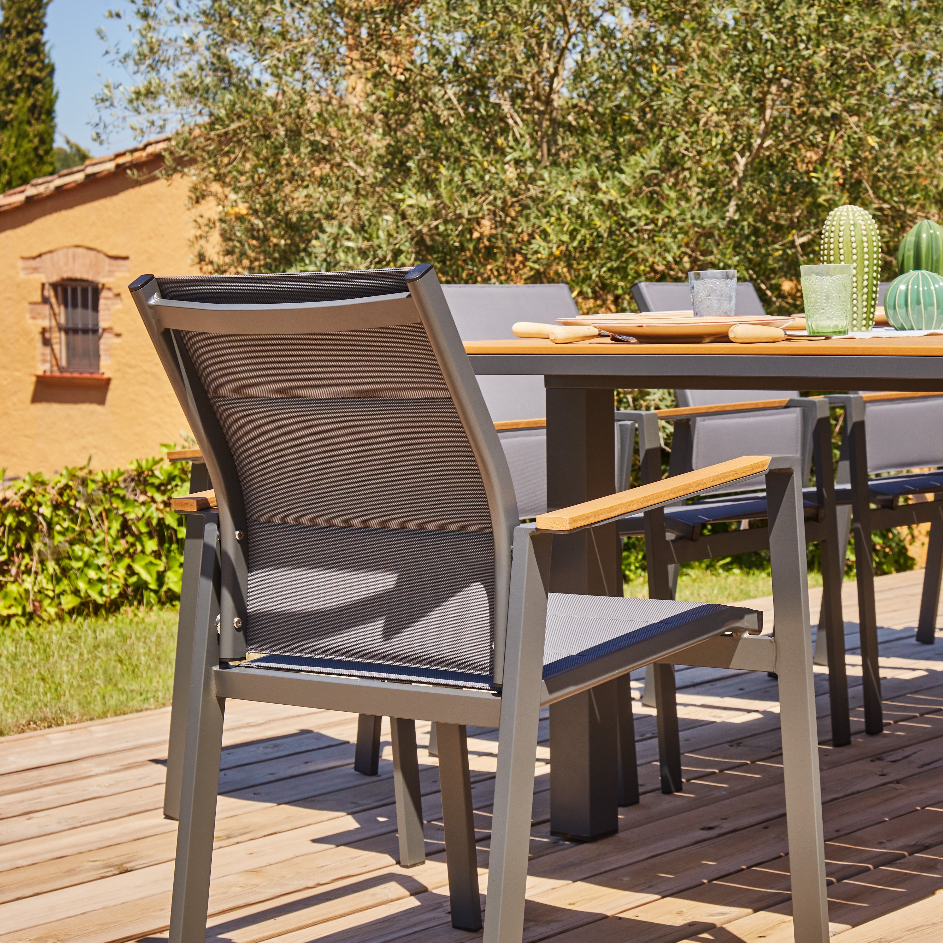 Set jardin mesa 130x70 y 4 sillas de textileno y aluminio antracita oscuro - Osaka - 6